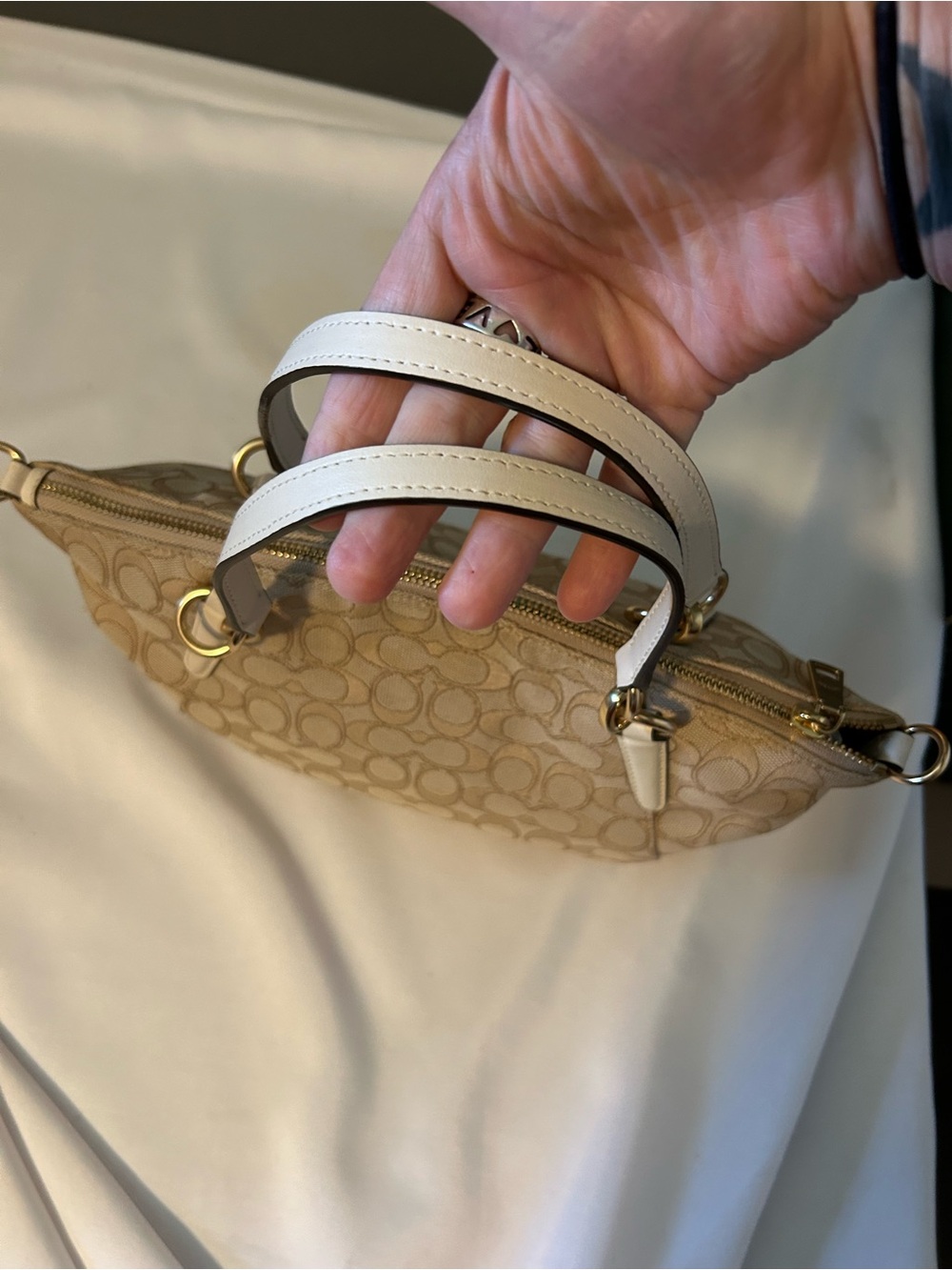 Coach Signature Small Kelsey 27582 - Picture 4 of 6